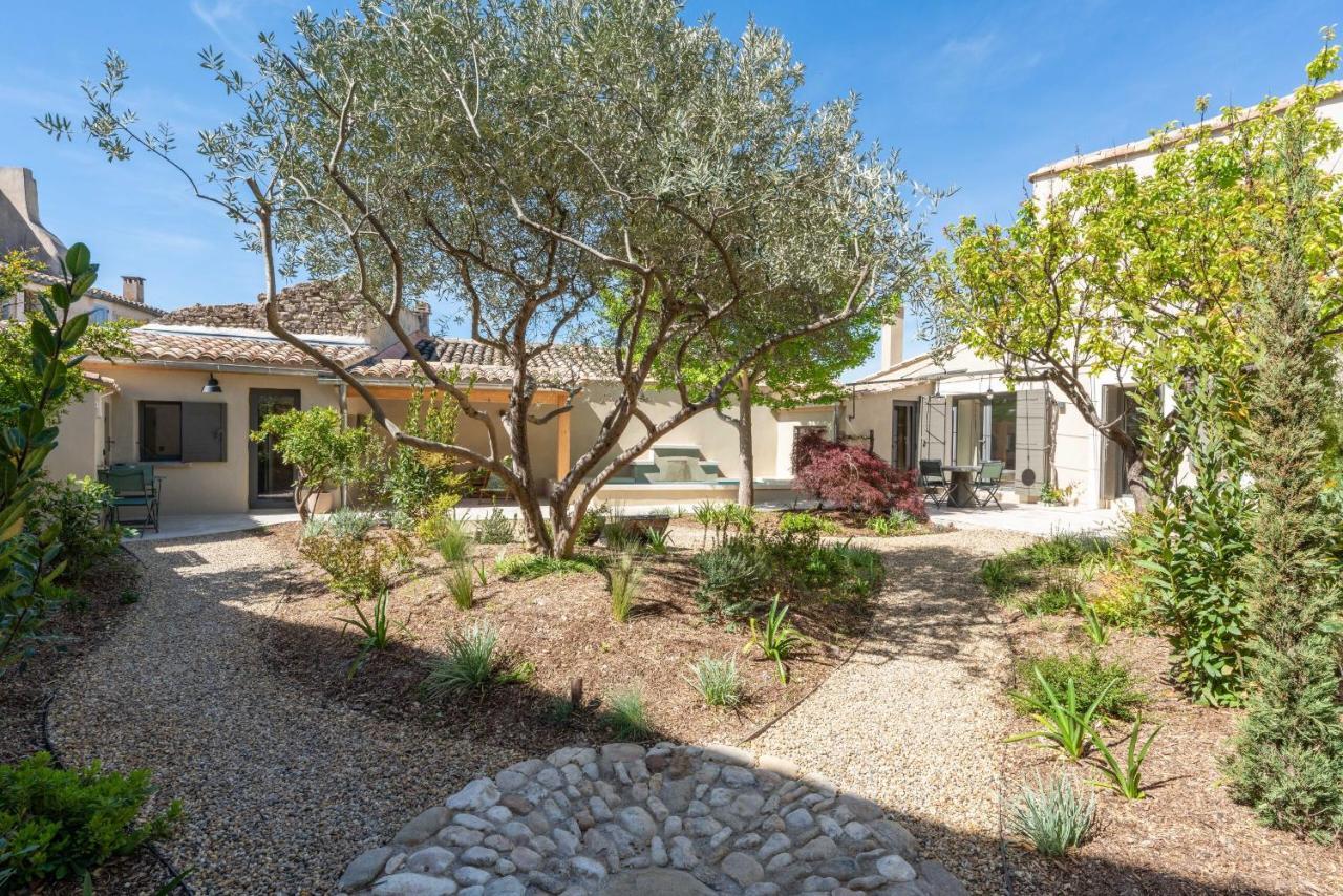 La Fontaine Aux Fees Villa Lagnes Exterior foto