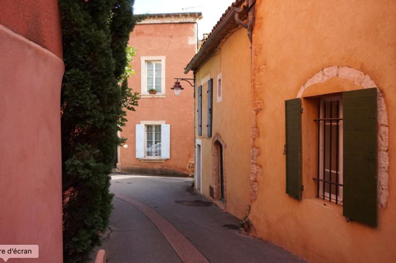 La Fontaine Aux Fees Villa Lagnes Exterior foto
