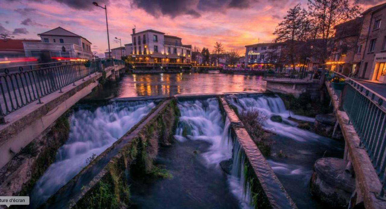 La Fontaine Aux Fees Villa Lagnes Exterior foto